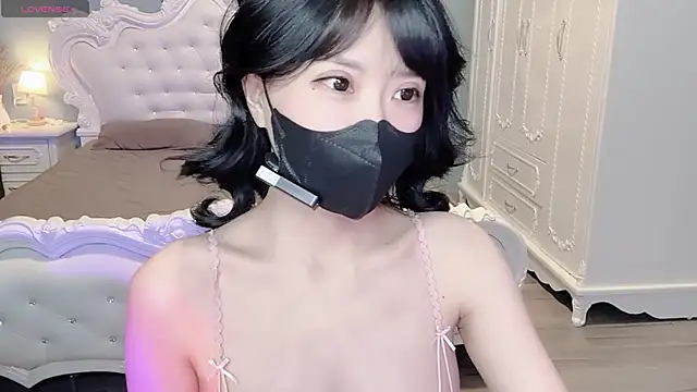 Snapshot of Mya_Lee chatting on January 15, 2026, 4:43 pm Mya Lee online show from January 15, 2026, 4:43 pm