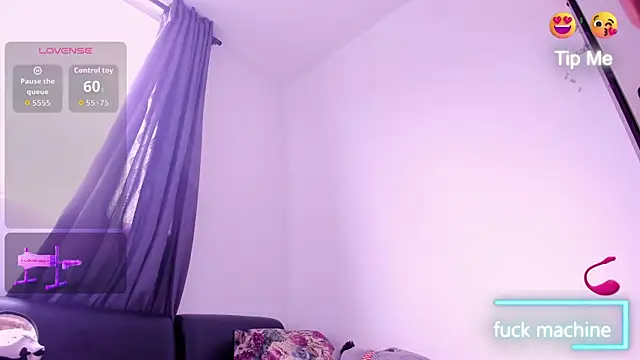 Snapshot of CuteEbony1 chatting on September 16, 2025, 4:30 pm CuteEbony1 online show from September 16, 2025, 4:30 pm
