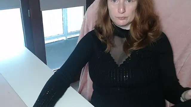 Snapshot of Exotic-Desire chatting on October 29, 2025, 8:24 am Exotic-Desire online show from October 29, 2025, 8:24 am