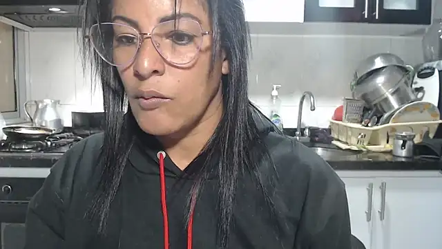 kateleyagrey online show from May 2, 2026, 8:36 pm