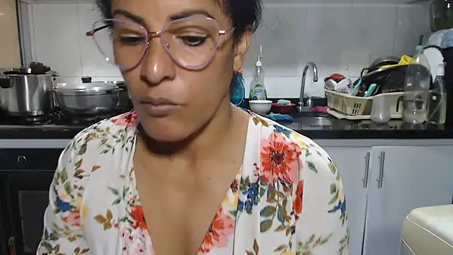 kateleyagrey online show from February 7, 2026, 7:22 pm