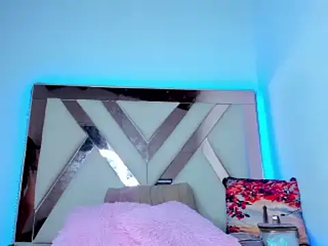 gaby latin22 online show from December 6, 2024, 11:49 am