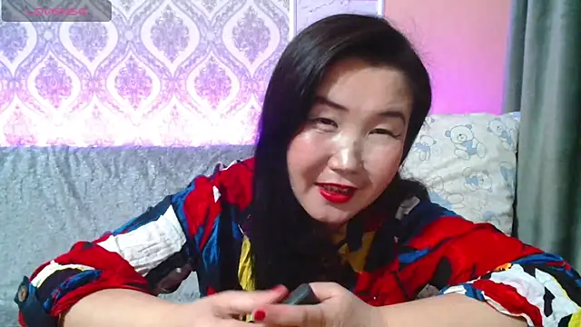 Bet Lu online show from March 19, 2025, 7:06 pm