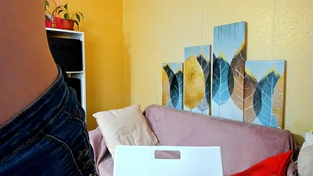 OBabyDoll online show from April 3, 2026, 12:22 pm