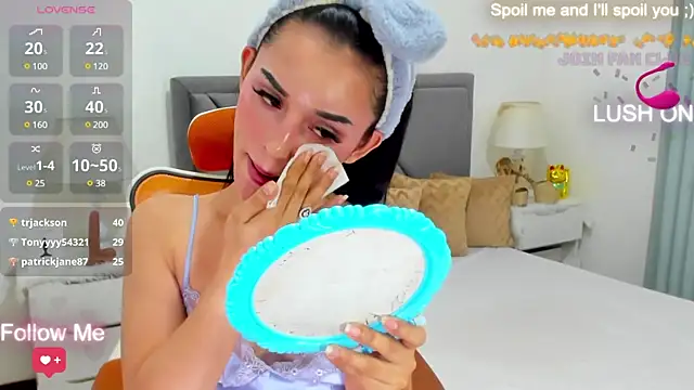 Snapshot of Miss_Cattleya69 chatting on February 15, 2025, 6:33 pm Miss Cattleya69 online show from February 15, 2025, 6:33 pm