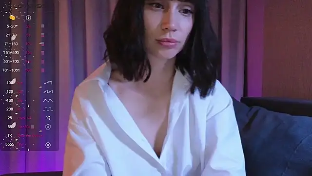 Alice Wonders online show from November 15, 2025, 7:07 pm