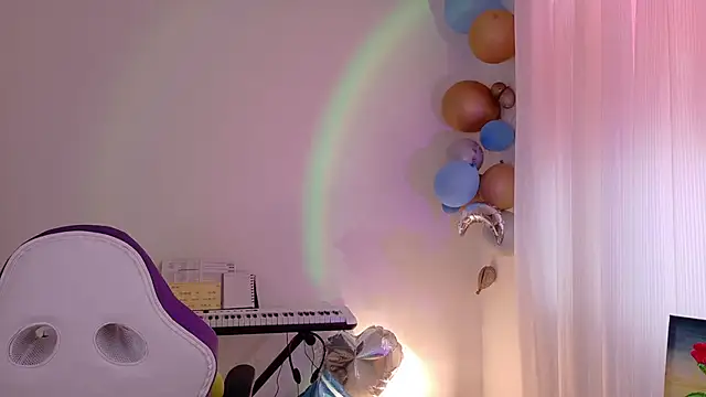 Snapshot of amalia_ktel chatting on September 30, 2025, 1:06 pm amalia ktel online show from September 30, 2025, 1:06 pm