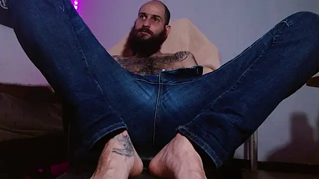 Tatted21xxx online show from April 22, 2026, 6:14 pm