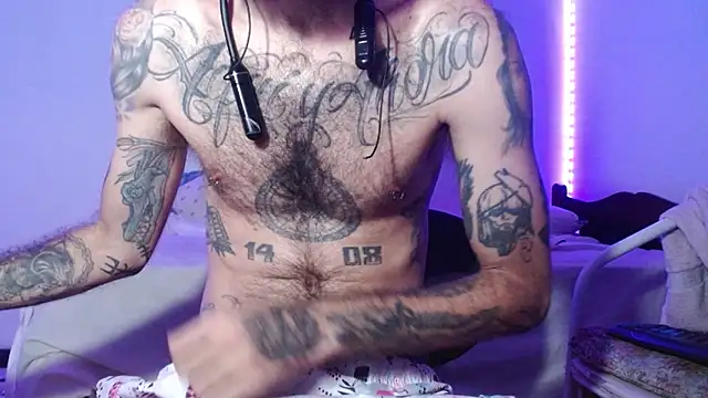 Tatted21xxx online show from October 20, 2025, 9:15 pm