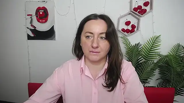 Snapshot of Abby_Taylorr chatting on April 14, 2026, 6:29 am Abby Taylorr online show from April 14, 2026, 6:29 am