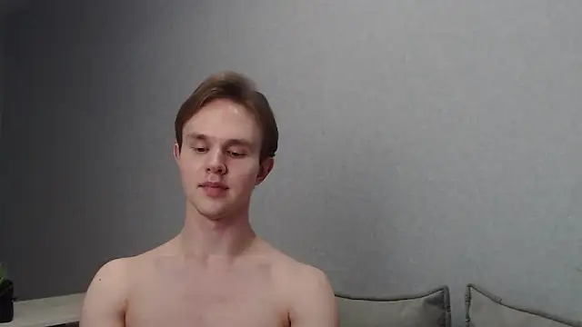 Snapshot of MartinMendez chatting on March 13, 2025, 3:28 pm MartinMendez online show from March 13, 2025, 3:28 pm