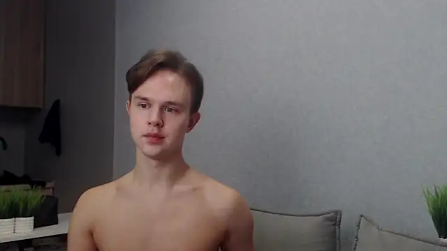 Snapshot of MartinMendez chatting on November 21, 2025, 9:08 am MartinMendez online show from November 21, 2025, 9:08 am