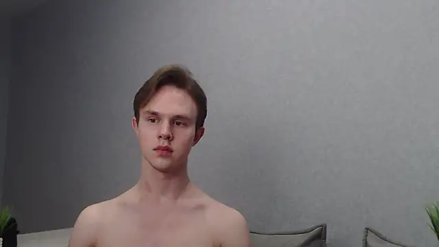 Snapshot of MartinMendez chatting on March 9, 2025, 4:11 pm MartinMendez online show from March 9, 2025, 4:11 pm