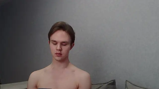 Snapshot of MartinMendez chatting on March 12, 2025, 12:15 pm MartinMendez online show from March 12, 2025, 12:15 pm