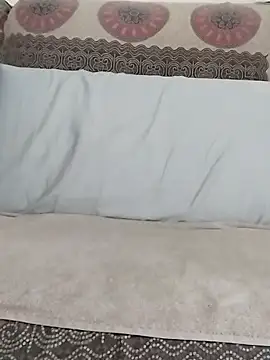 LoGaNfree88 online show from November 1, 2025, 7:46 am