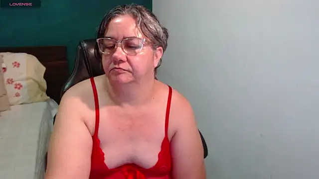 scaelettdubois online show from July 9, 2026, 12:11 am