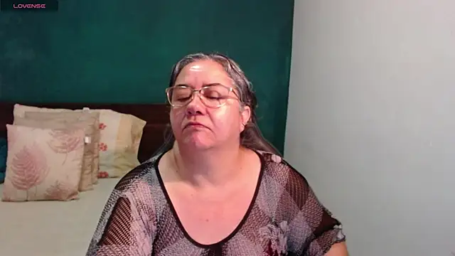 scaelettdubois online show from July 10, 2026, 7:19 am