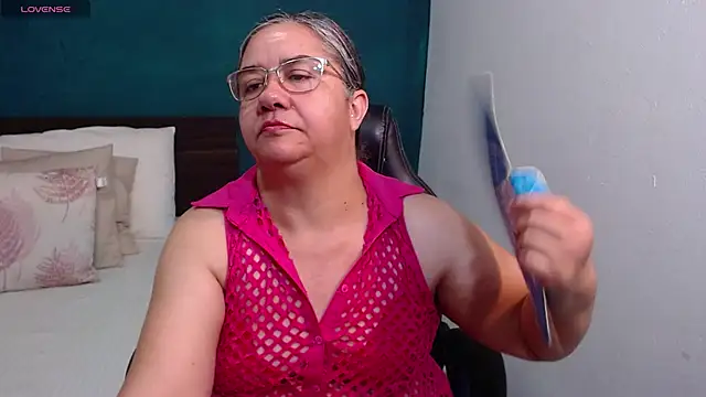 scaelettdubois online show from January 11, 2026, 11:11 pm