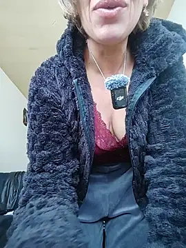 sexymarilyncolombia online show from July 6, 2026, 4:09 pm