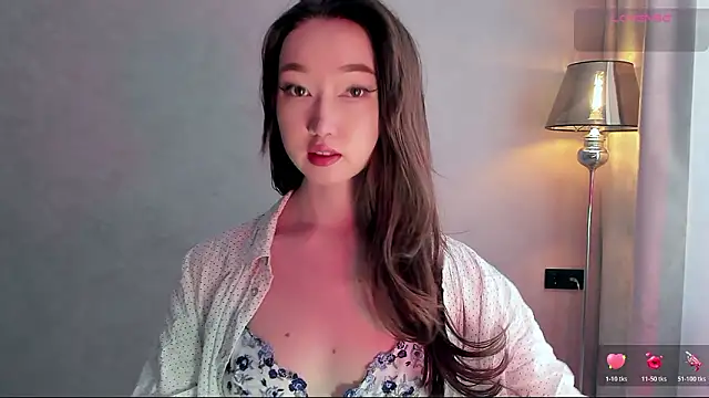  luna 022 online show from March 28, 2026, 5:41 am