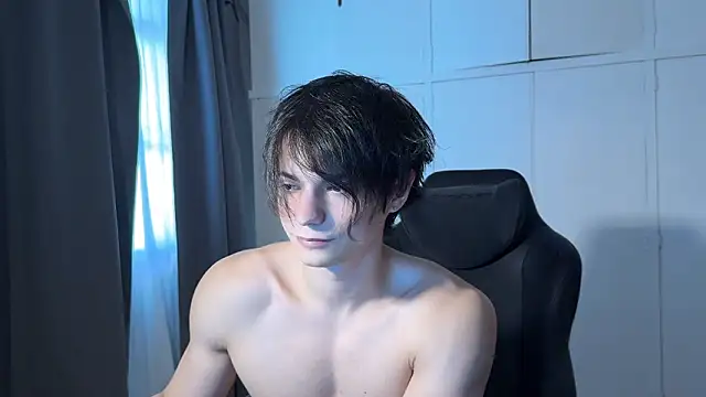 Snapshot of SasukeUhchiaa chatting on February 7, 2026, 8:50 pm SasukeUhchiaa online show from February 7, 2026, 8:50 pm