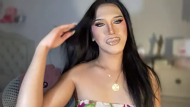 Ts glamxxxx online show from September 28, 2025, 1:01 am