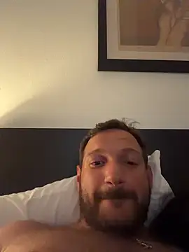 Snapshot of JonJ0 chatting on February 15, 2026, 2:01 am JonJ0 online show from February 15, 2026, 2:01 am