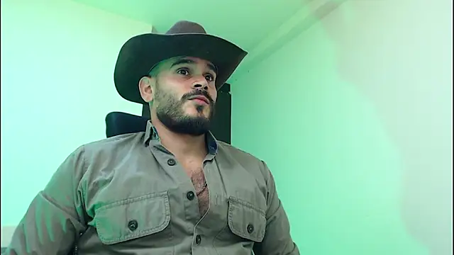 Snapshot of cowboyht chatting on November 24, 2025, 1:38 am cowboyht online show from November 24, 2025, 1:38 am