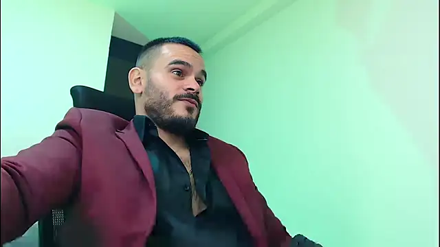 Snapshot of cowboyht chatting on November 23, 2025, 2:32 am cowboyht online show from November 23, 2025, 2:32 am