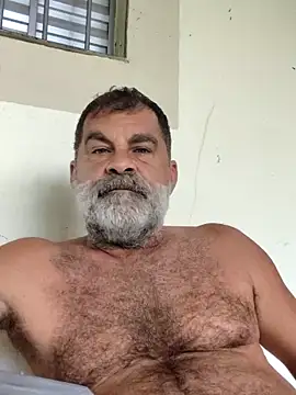 Snapshot of Peludo173317 chatting on March 12, 2026, 6:34 pm Peludo173317 online show from March 12, 2026, 6:34 pm