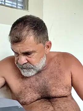 Snapshot of Peludo173317 chatting on March 6, 2026, 6:36 pm Peludo173317 online show from March 6, 2026, 6:36 pm