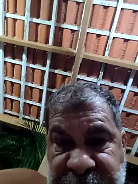 Snapshot of Peludo173317 chatting on March 29, 2026, 10:11 pm Peludo173317 online show from March 29, 2026, 10:11 pm