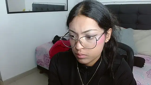 Snapshot of vaness_weet chatting on May 28, 2026, 8:48 pm vaness weet online show from May 28, 2026, 8:48 pm