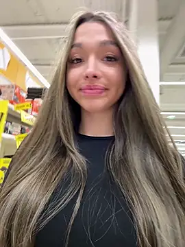 Snapshot of barbiehumpxxx chatting on April 11, 2026, 11:08 pm barbiehumpxxx online show from April 11, 2026, 11:08 pm