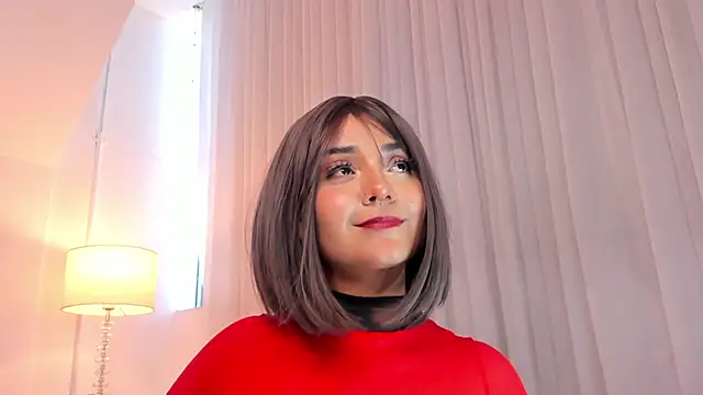 Snapshot of Emma_Torres__ chatting on March 16, 2025, 3:39 pm Emma Torres online show from March 16, 2025, 3:39 pm