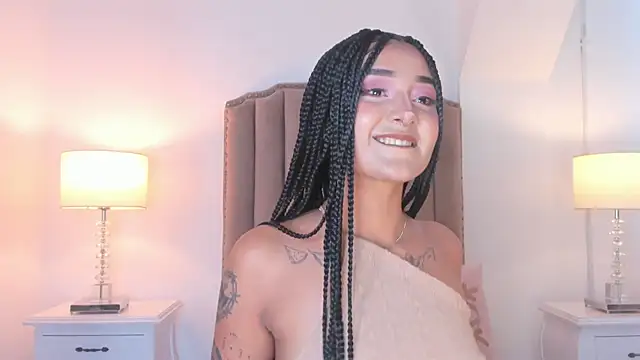 Emma Torres   online show from May 23, 2026, 11:20 am