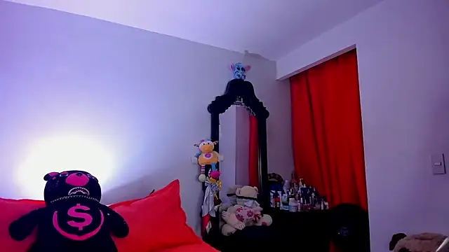 Snapshot of sweet_evill_ chatting on October 30, 2025, 11:34 pm sweet evill online show from October 30, 2025, 11:34 pm