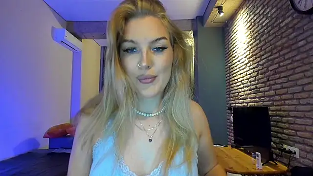 fifteenpoem online show from June 27, 2026, 2:39 am