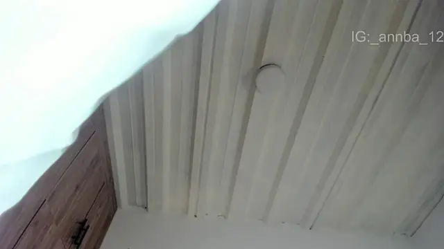 Snapshot of annie_barozzi chatting on April 29, 2026, 12:20 pm annie barozzi online show from April 29, 2026, 12:20 pm