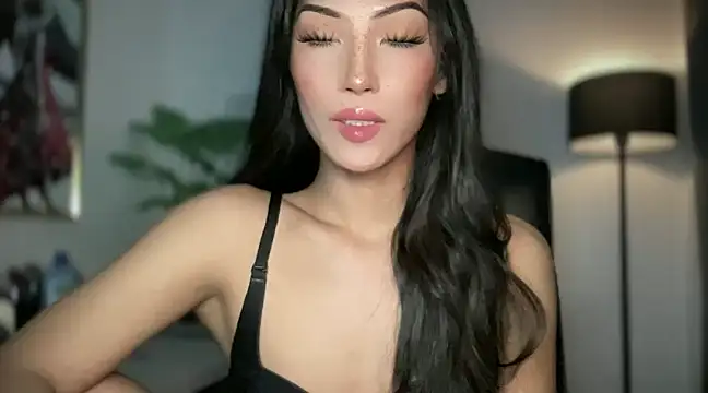 Bella Gordon online show from February 28, 2025, 11:45 pm