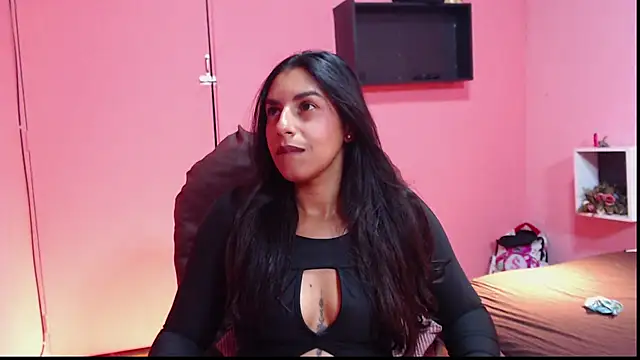 Snapshot of Desipleasure chatting on March 4, 2025, 8:16 pm Desipleasure online show from March 4, 2025, 8:16 pm