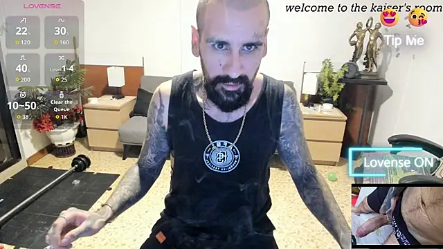 Snapshot of kaiser679_ chatting on April 15, 2026, 1:22 am kaiser679 online show from April 15, 2026, 1:22 am