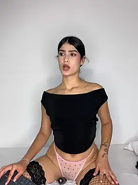 thebestass19 online show from December 14, 2024, 11:01 pm