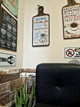 Snapshot of Doll_Loren chatting on February 14, 2026, 5:57 pm Doll Loren online show from February 14, 2026, 5:57 pm