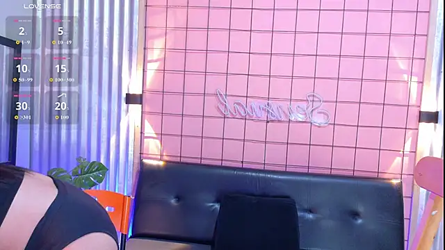 Snapshot of mensia_hernandz chatting on December 20, 2025, 1:25 pm mensia hernandz online show from December 20, 2025, 1:25 pm