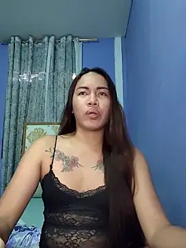 Snapshot of lady_kim_boner chatting on May 11, 2026, 5:53 am lady kim boner online show from May 11, 2026, 5:53 am