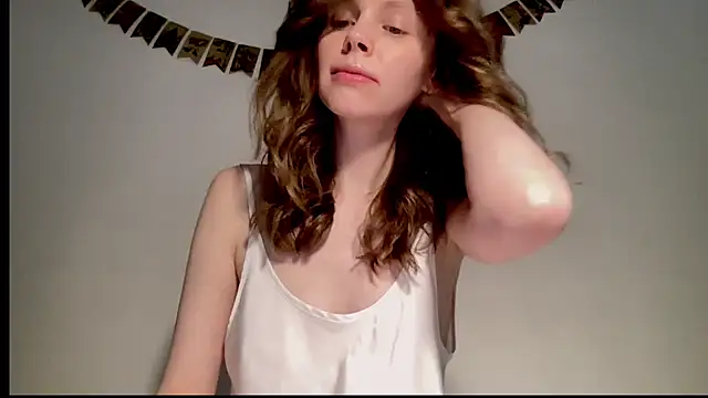 Snapshot of Nikki_Mimimi chatting on February 6, 2025, 1:43 pm Nikki Mimimi online show from February 6, 2025, 1:43 pm
