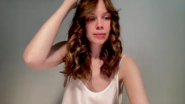 Snapshot of Nikki_Mimimi chatting on March 8, 2025, 10:11 am Nikki Mimimi online show from March 8, 2025, 10:11 am
