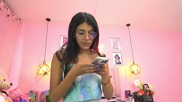 Snapshot of dani_parker_ chatting on March 11, 2025, 4:18 pm dani parker online show from March 11, 2025, 4:18 pm