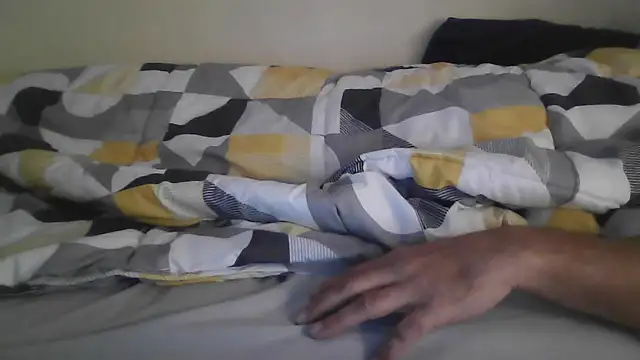 5ar5rooooov online show from October 26, 2025, 5:52 am